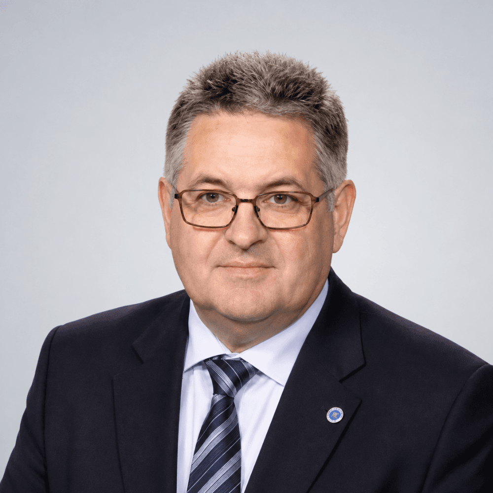 Conf. Dr. Gheorghe Gindrovel Dumitra
