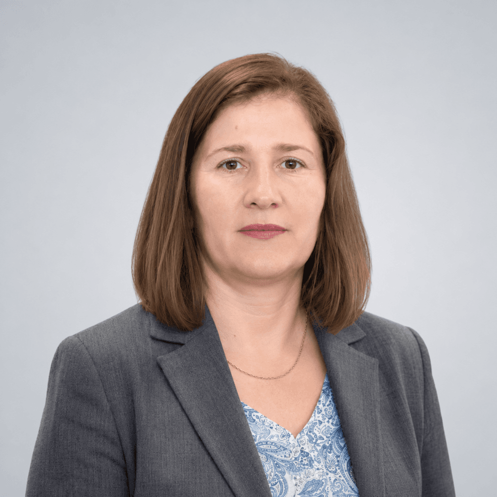 Conf. Dr. Mirela Nedelescu